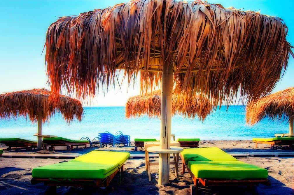 perivolos_beach_santorini